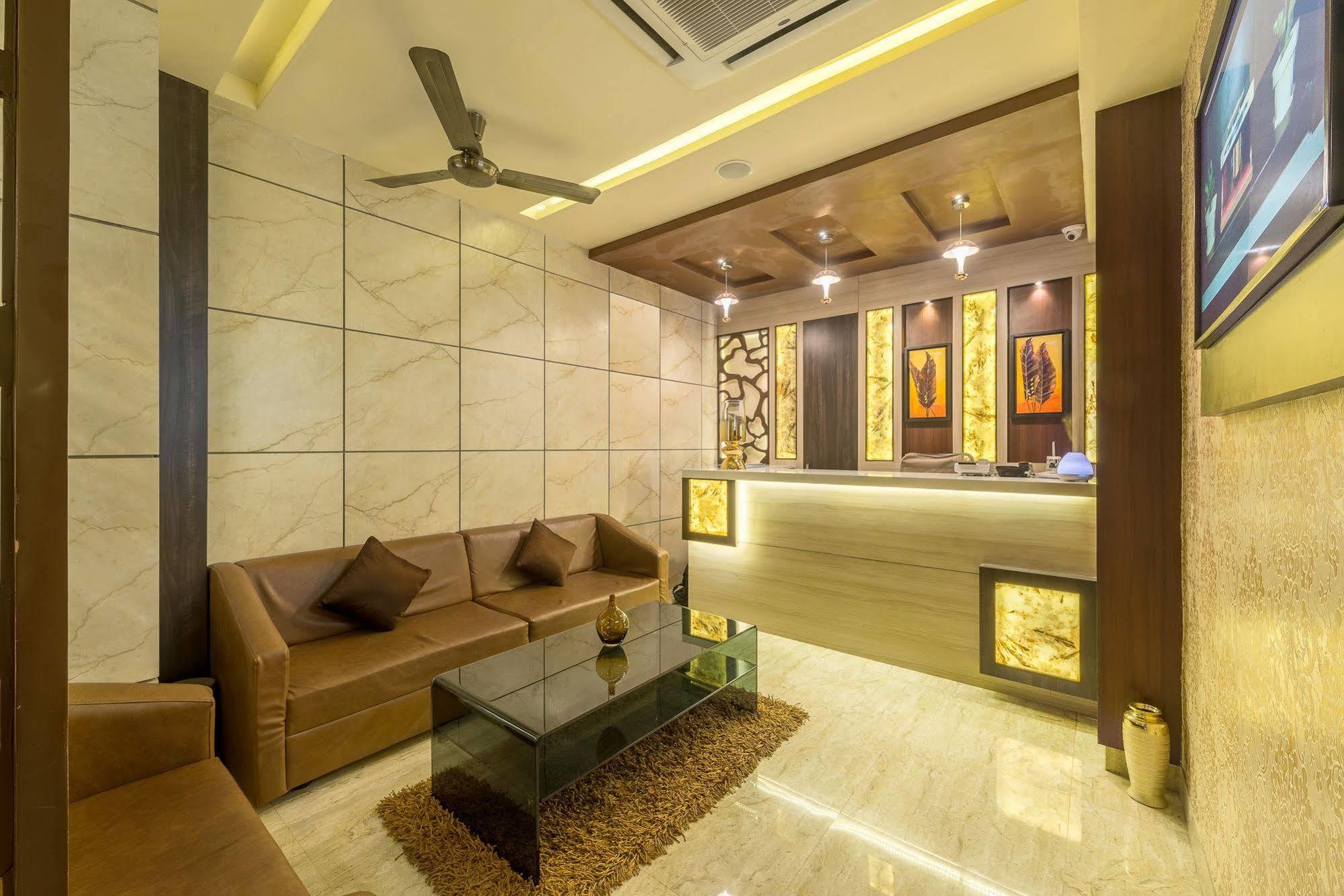 Treebo Nestlay Airport Alandur Hotel Chennai Exterior foto