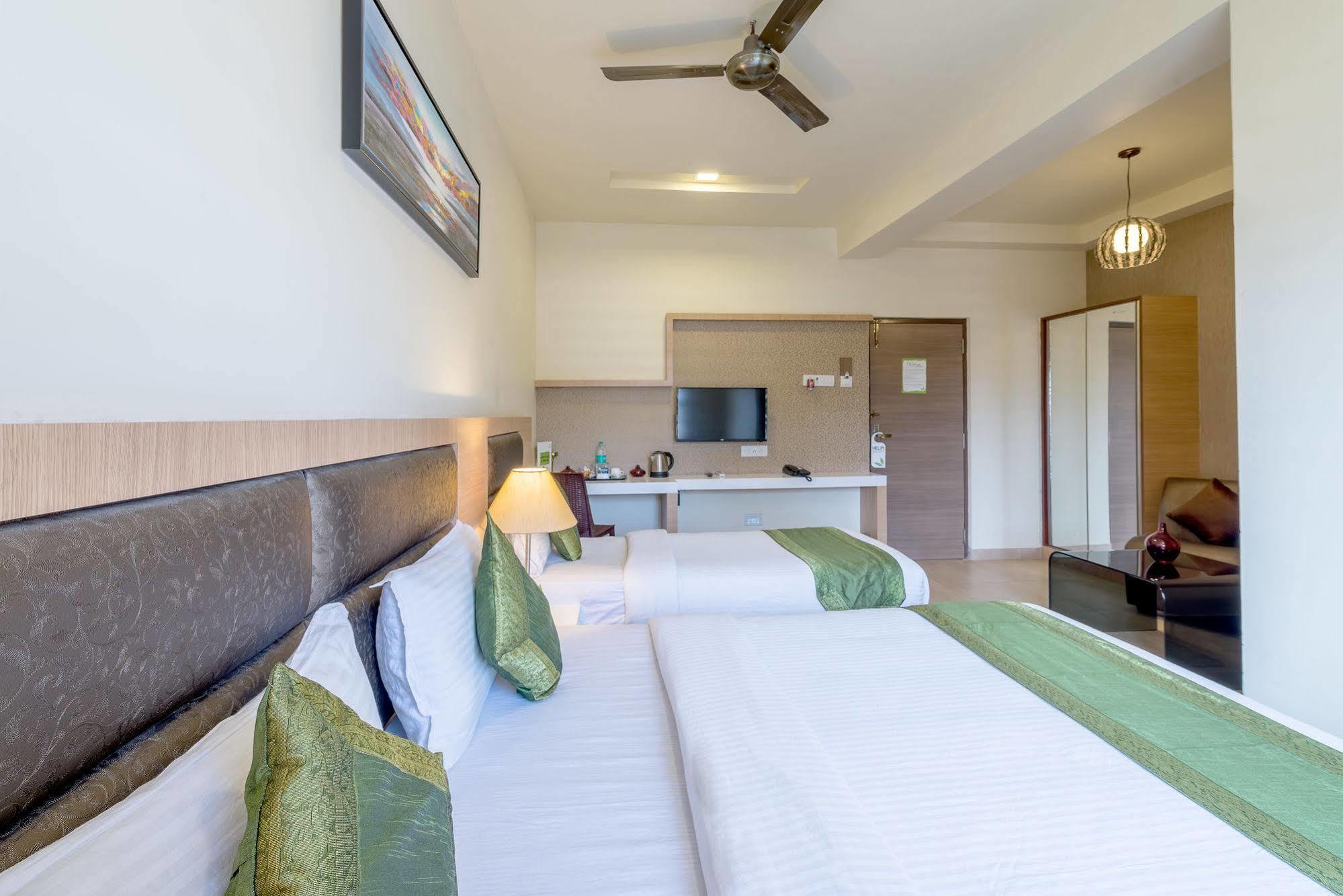 Treebo Nestlay Airport Alandur Hotel Chennai Exterior foto