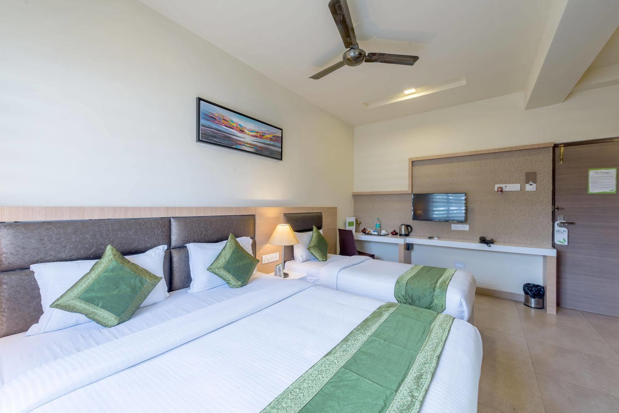 Treebo Nestlay Airport Alandur Hotel Chennai Exterior foto